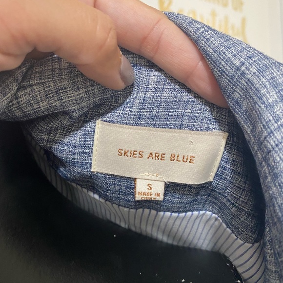 Skies are Blue Blazer - Picture 2 of 2